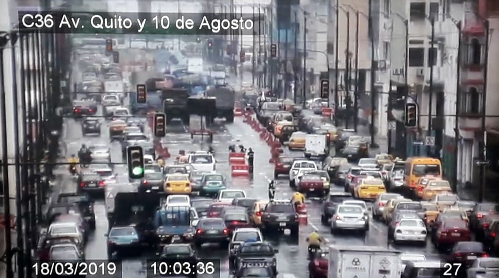 Avenida Quito colpasada.