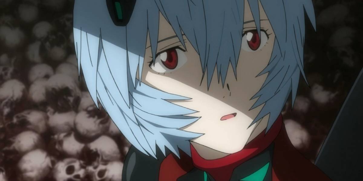 Insólito: ladrón robaba casas usando un cosplay de Evangelion