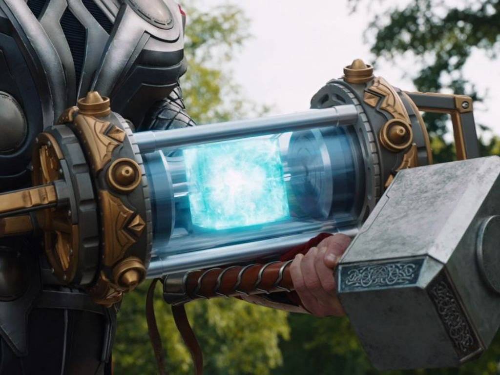 El Teseracto llevado por Thor a Asgard