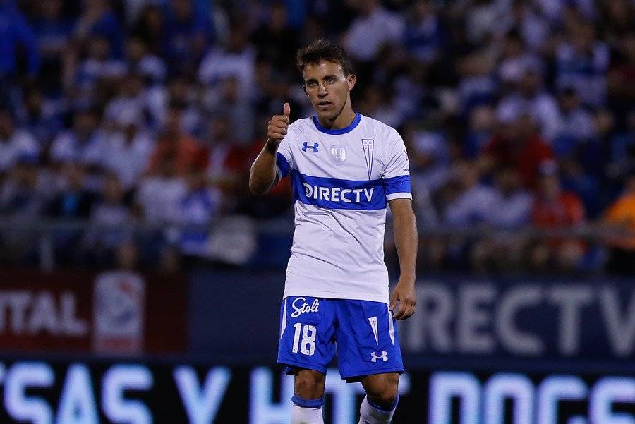 Diego Buonanotte corre con desventaja en la UC ante el buen nivel de César Pinares / Foto: Agencia UNO