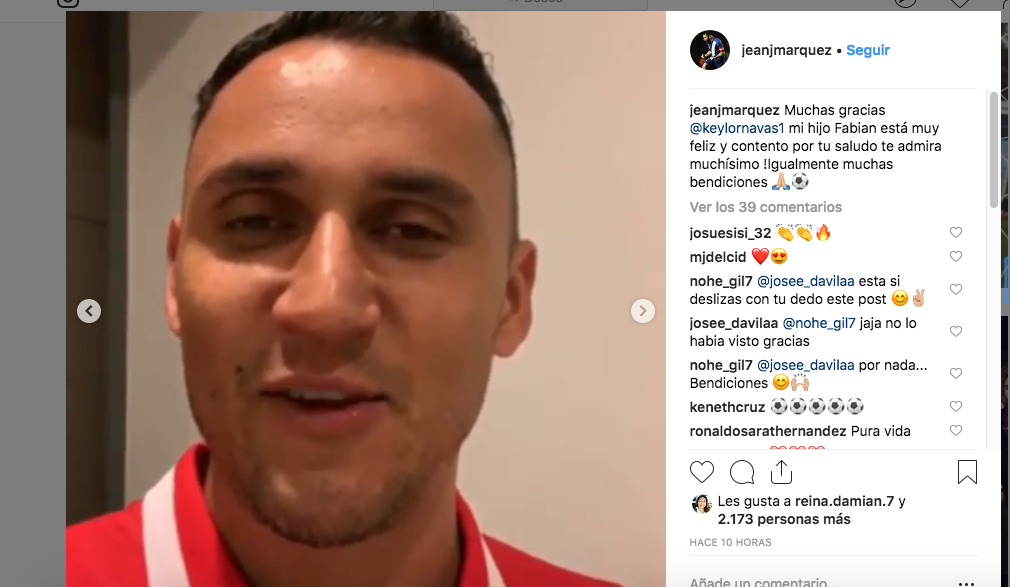 Keylor Navas saluda al hijo de Márquez