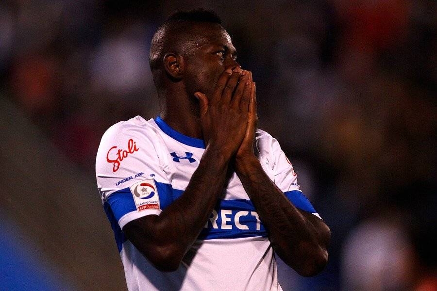Duvier Riascos no estará en la UC para la Supercopa / Foto: Photosport