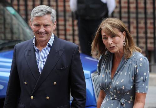 Madre de Kate Middleton tiene problemas financieros Madre de Kate Middleton tiene problemas financieros