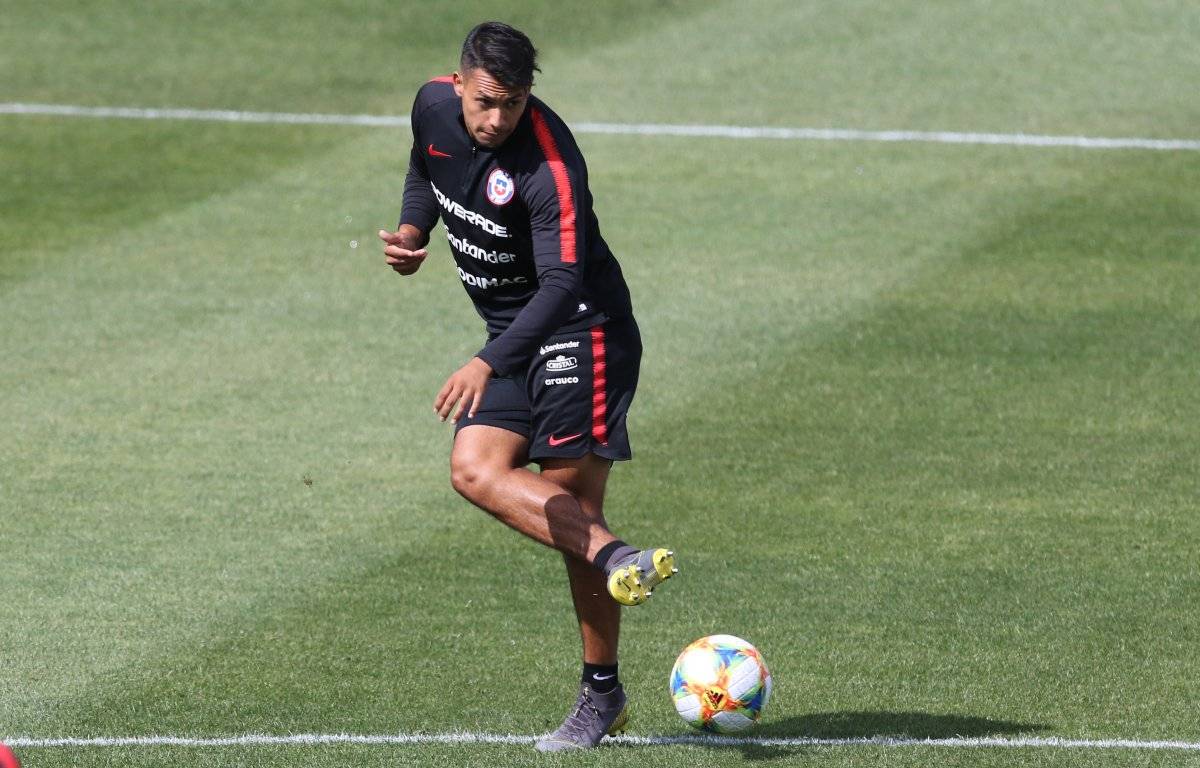 Una de las últimas sorpresa en la selección fue titular en su debut en la Roja /Imagen: Agencia Uno