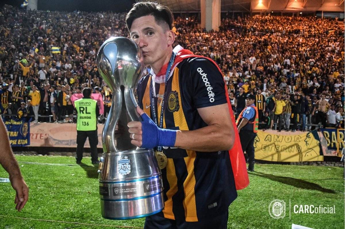 El Poncho fue el último en gritar campeón en Argentina / imagen: Facebook Rosario Central