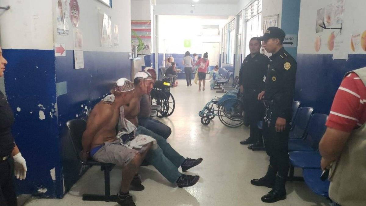 Reos heridos en riña en Jalapa