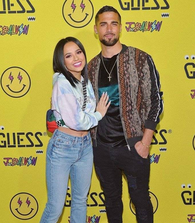 Becky G y su novio