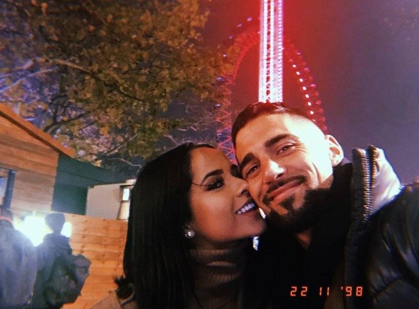 Sebastián y Becky G