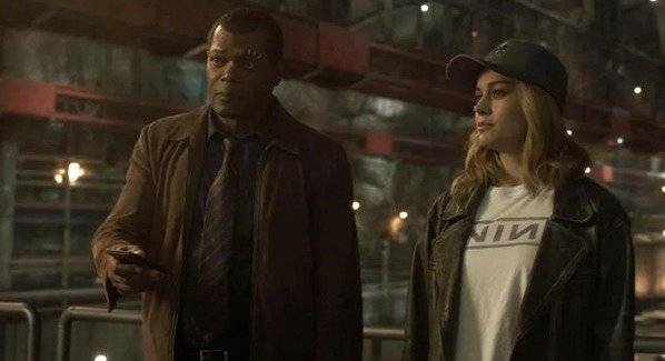 Nick Fury y Capitana Marvel