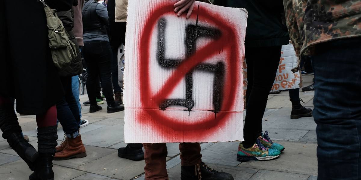 Facebook prohibe el nacionalismo y separatismo blanco en sus plataformas
