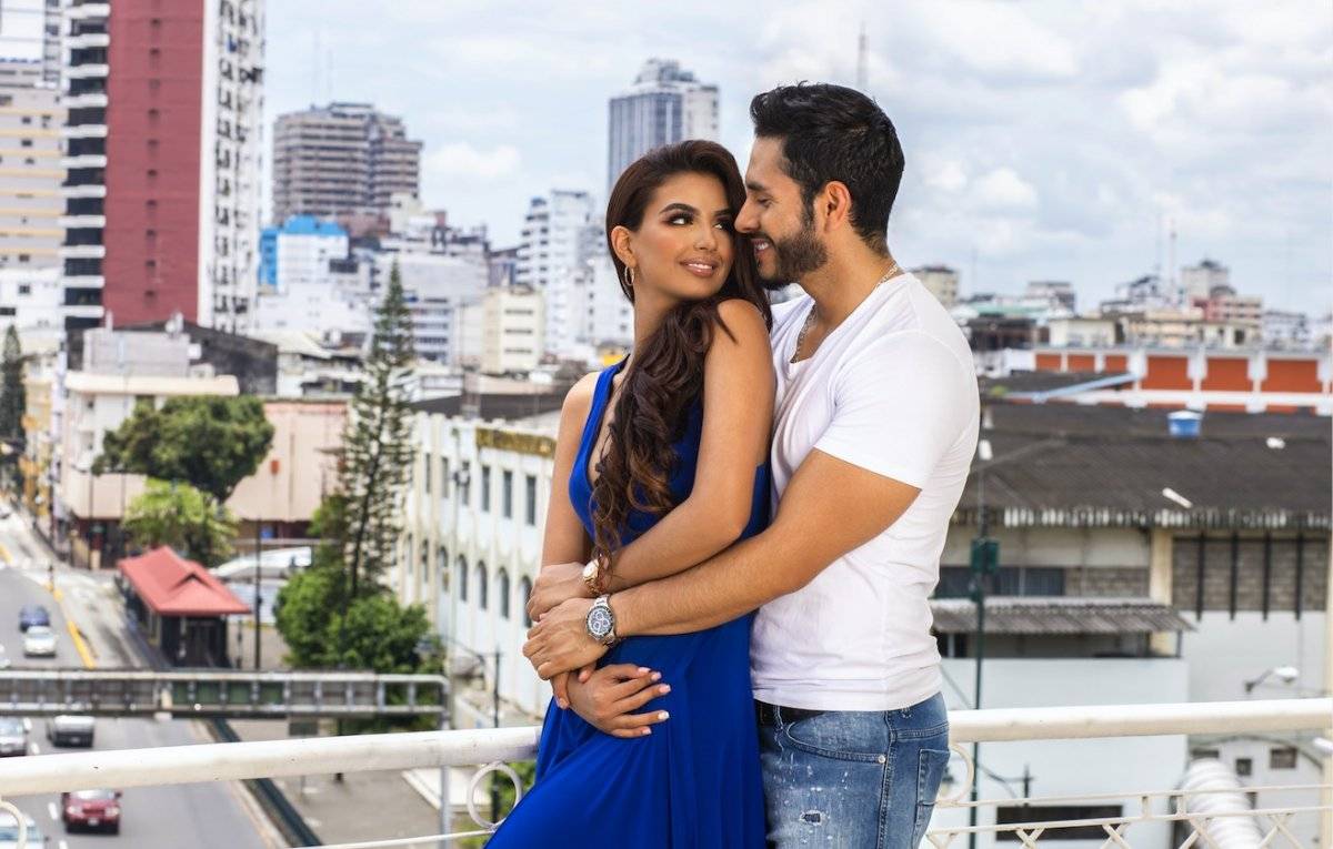 Dayanara Peralta y Jonathan Estrada