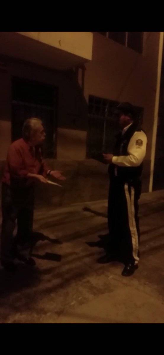 Citación a hombre que se estacionó en la ruta del tranvía de Cuenca