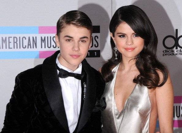 Selena Gomez reacciona ante confesión de Justin Bieber