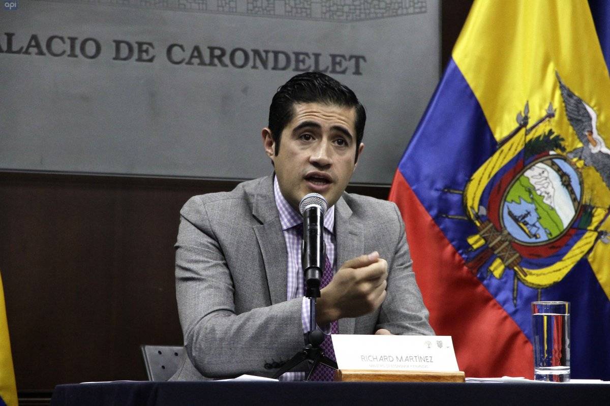 Ecuador: Desmienten alza de precios en el gas y el IVA