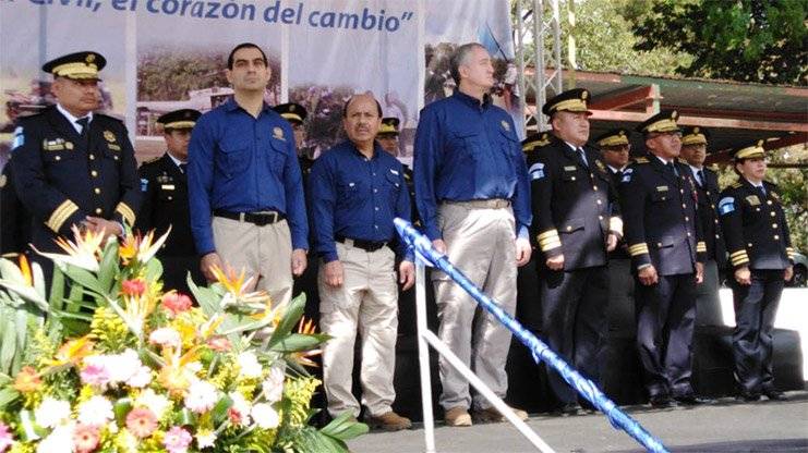 graduación de agentes de PNC en Santa Rosa