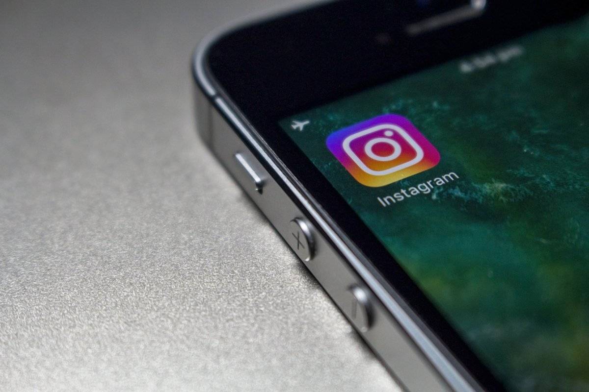Instagram estaría trabajando en una función para adelantar y retroceder videos
