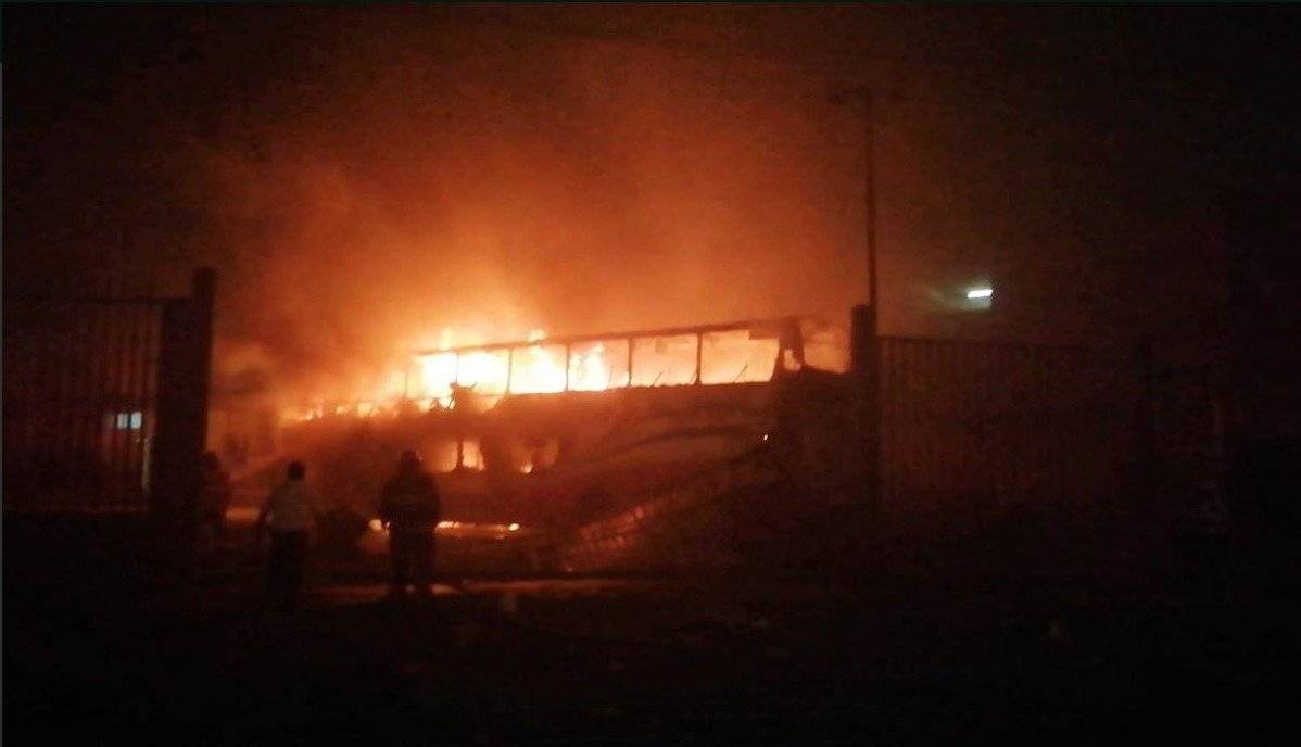 Perú: Veinte personas murieron en incendio de bus