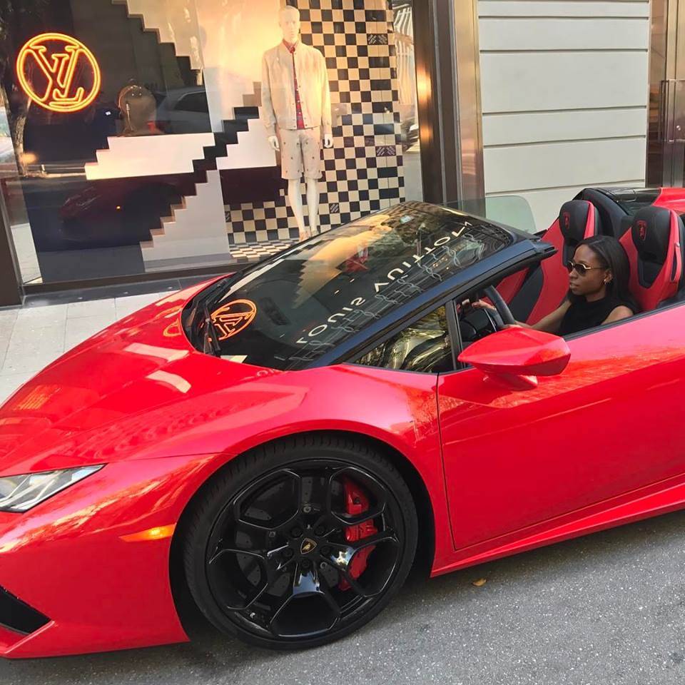 Joven capturada asegura que la compra de su Lamborghini se debió a su supuesto oficio como influencer Joven capturada asegura que la compra de su Lamborghini se debió a su supuesto oficio como influencer