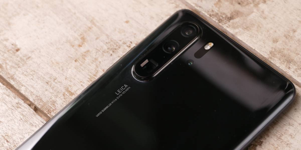 ¿Puede realmente el Huawei P30 Pro sacar fotos con detalles de la Luna?