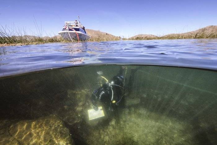 Encuentran en el lago Titicaca restos de una civilización más antigua que los Incas