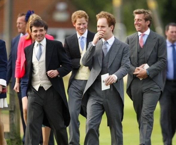 Príncipe Harry y sus amigos