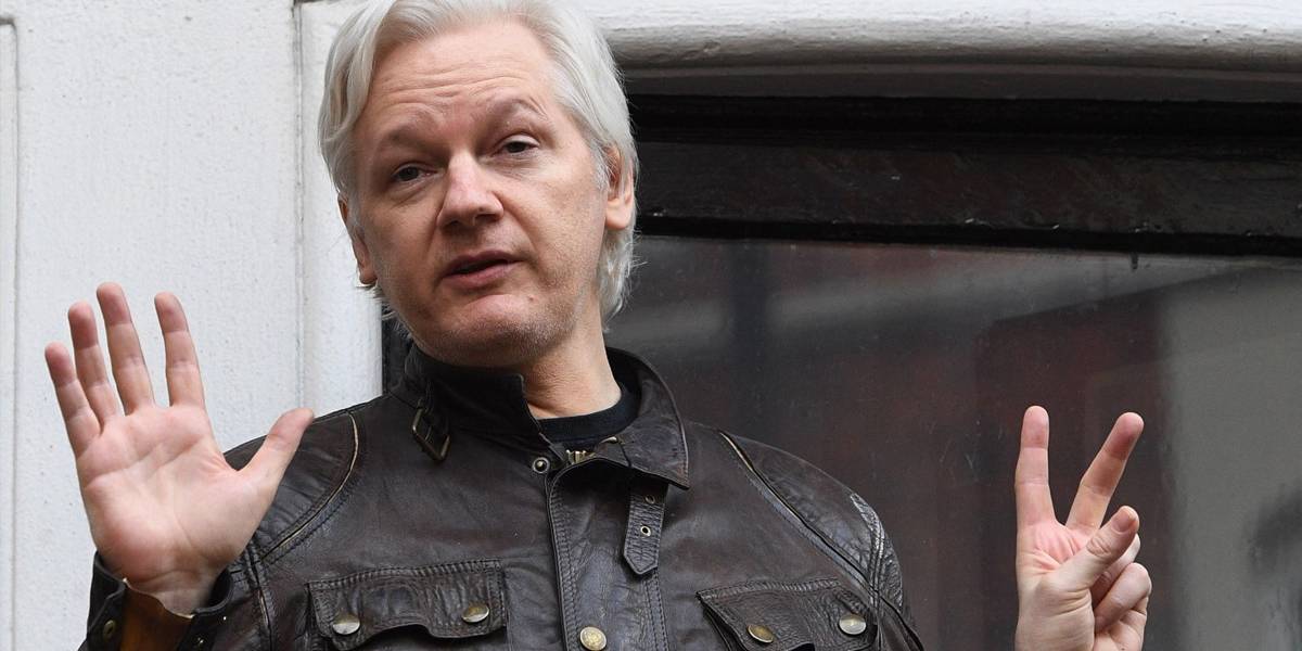 Ministro de Rusia cree que Julian Assange está sufriendo torturas en la cárcel Ministro de Rusia cree que Julian Assange está sufriendo torturas en la cárcel