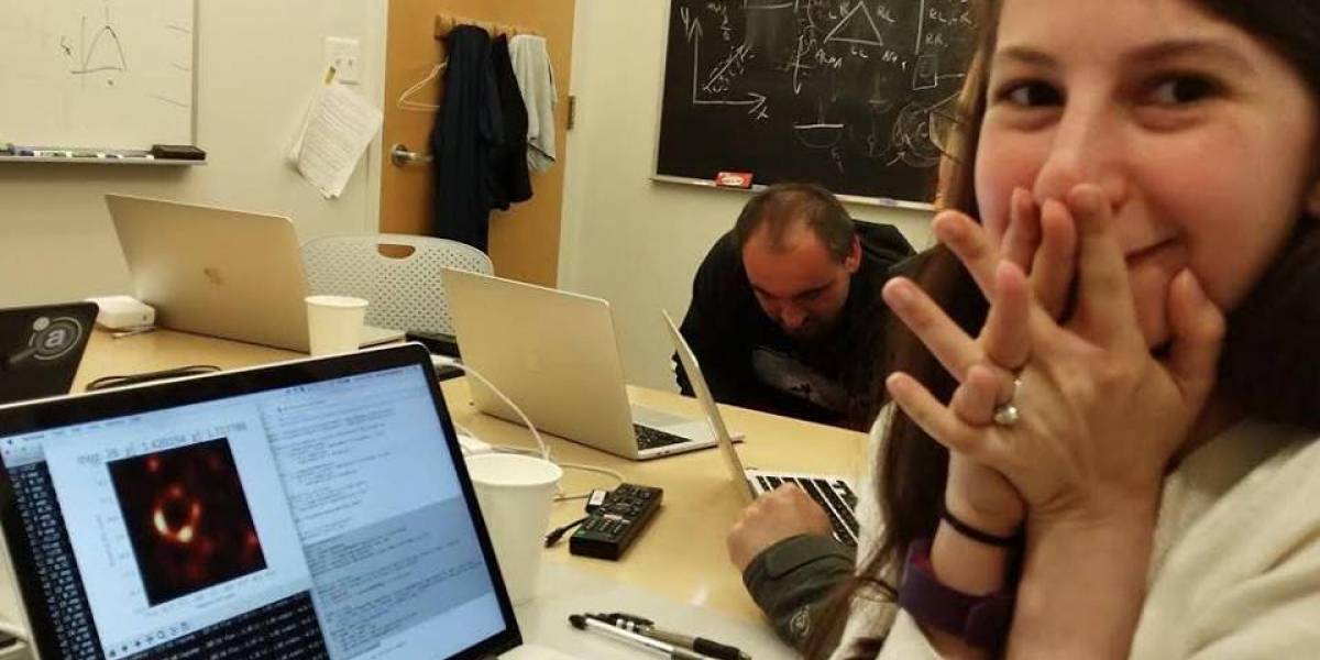 Katie Bouman: Conoce a la famosa ingeniera que revienta Internet por crear algoritmo para tomar la foto del agujero negro