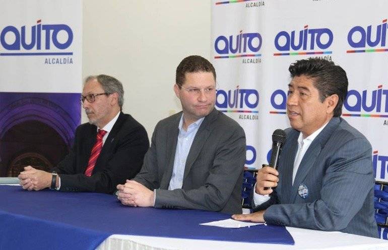 Alcalde Mauricio Rodas y su homólogo electo, Jorge Yunda
