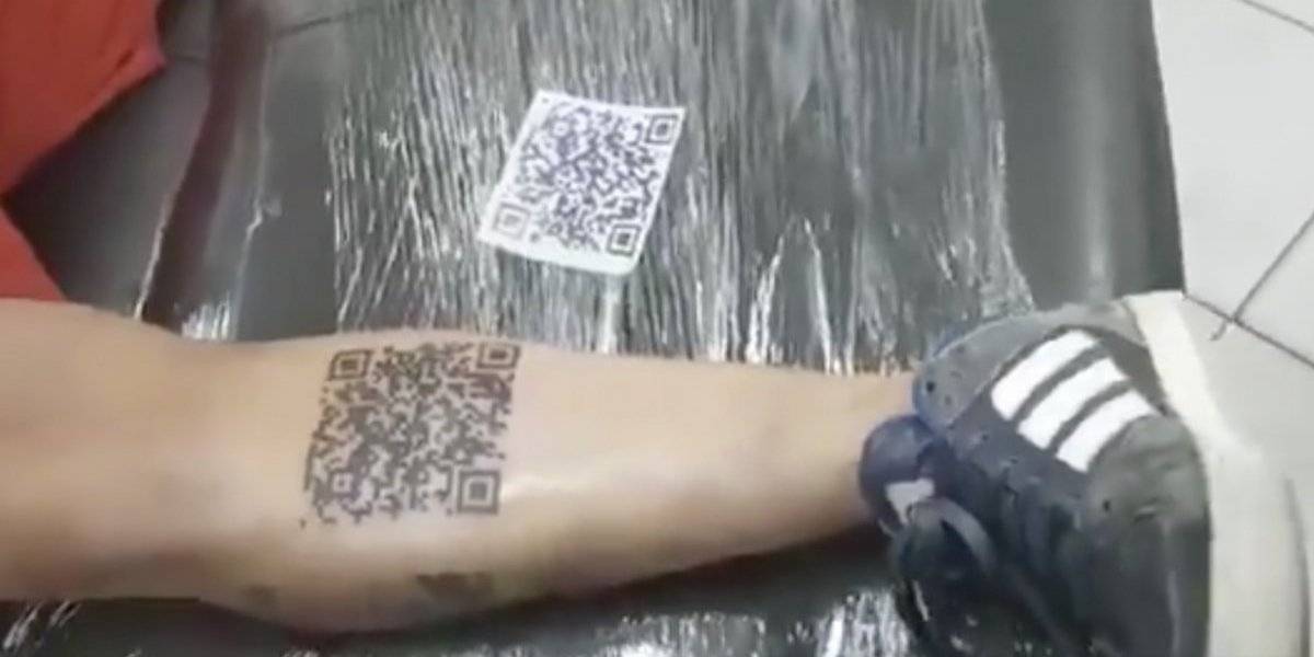 Aficionado se tatúa código QR de la final de la Copa Libertadores