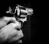 Hieren de bala a un hombre en residencial de Hato Rey