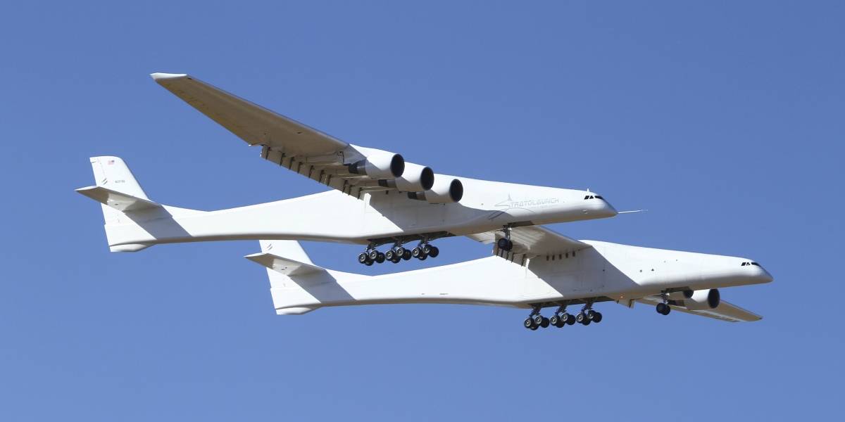 Stratolaunch, el avión más grande del mundo, vuela por primera vez Stratolaunch, el avión más grande del mundo, vuela por primera vez
