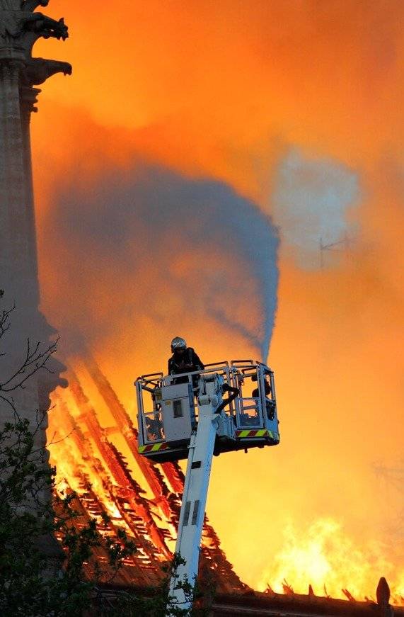 Incendio en Notre Dame