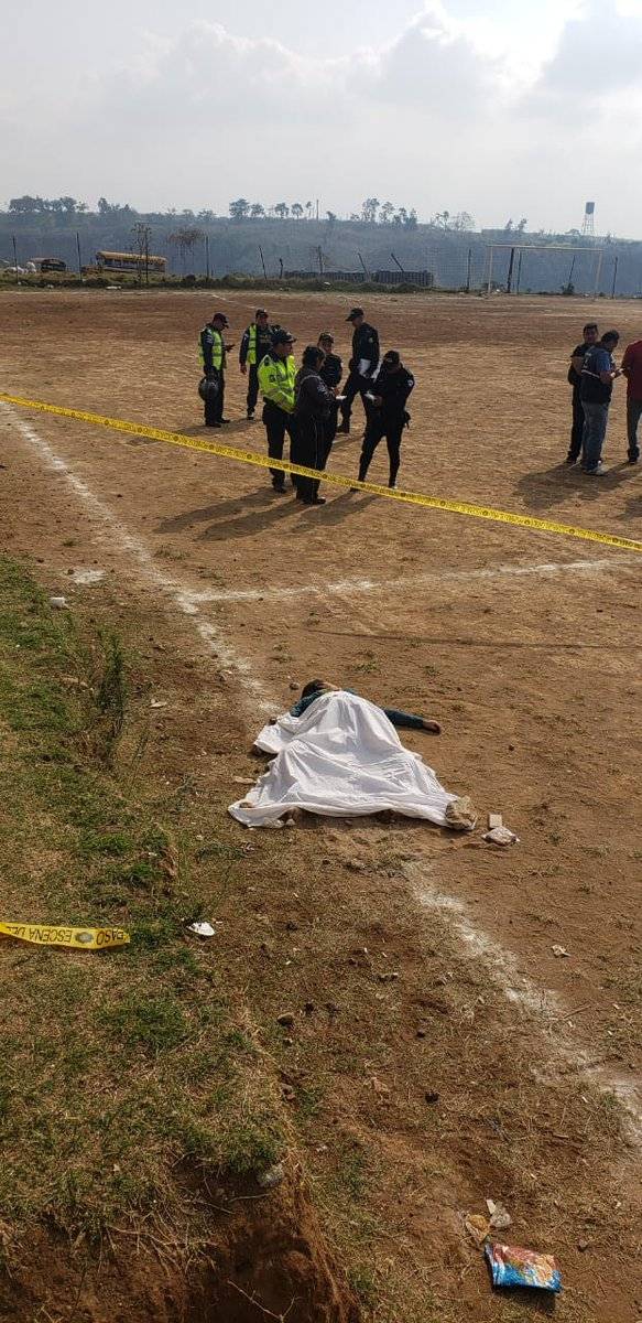 cadáver de mujer localizado en Ciudad Satélite, Mixco