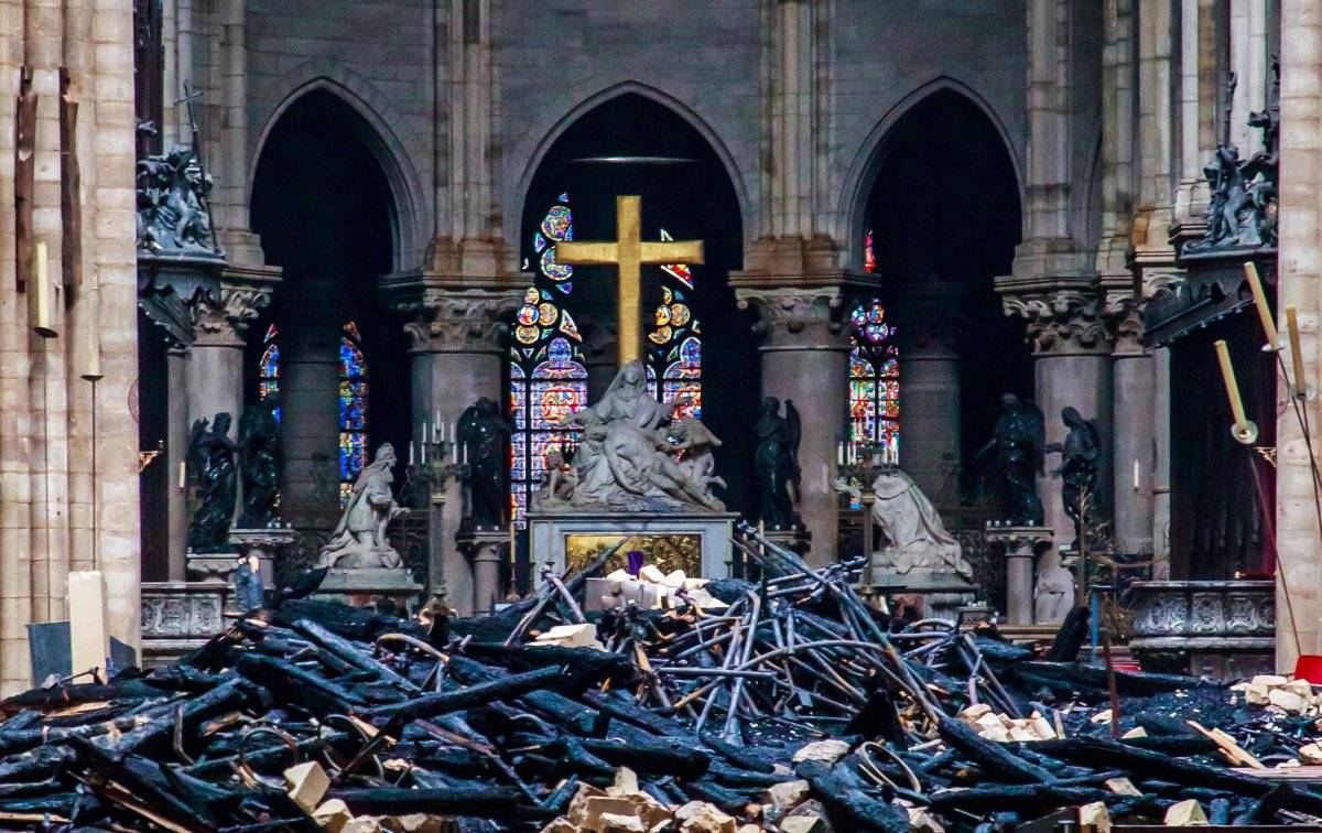 Así quedó la catedral tras el incendio en Notre Dame