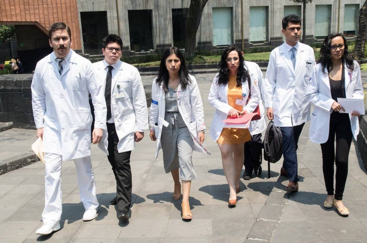 médicos