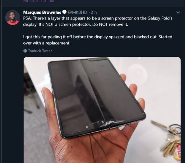 Prensa internacional acusa que Samsung Galaxy Fold se quebró después de solo un día de uso