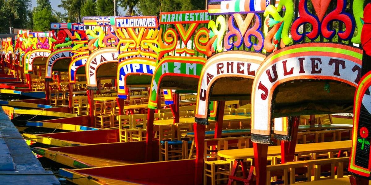 México: Ya hay trajineras con Wi-Fi y paneles solares en Xochimilco