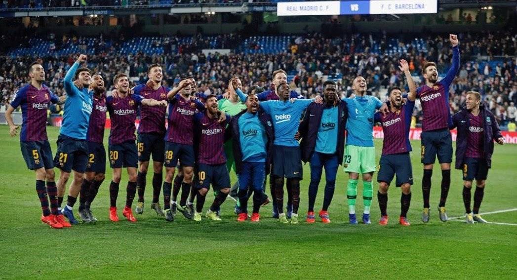 Coutinho pide ayuda Messi y Piqué