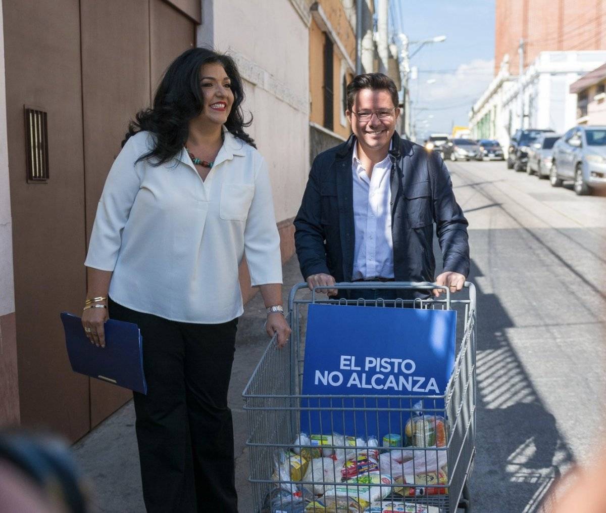 Julio Héctor Estrada y Yara Argueta, de Creo