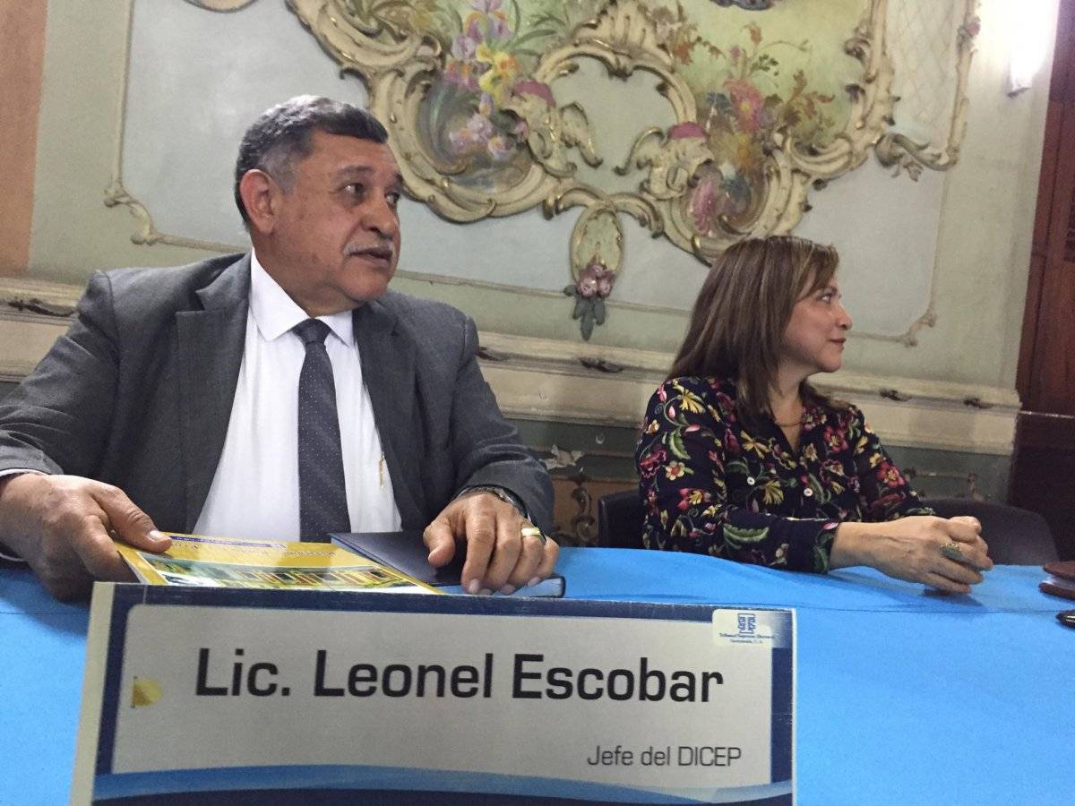 Mujeres predominan el padrón electoral y podrían decidir quien será el próximo presidente