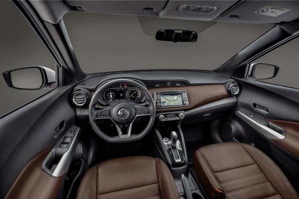 Nissan Kicks interior