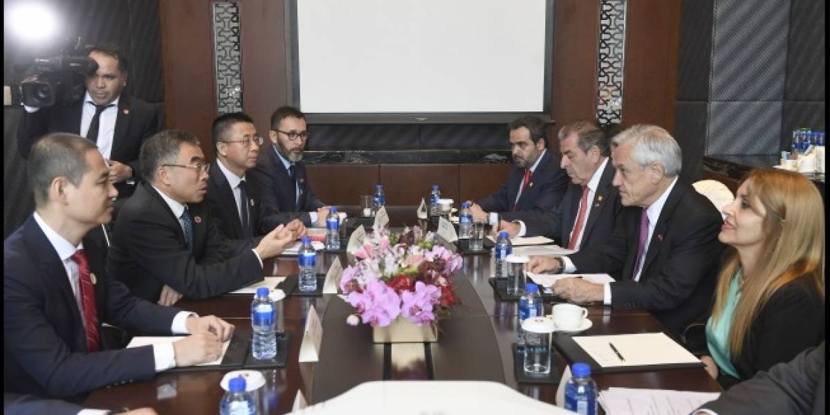 Piñera se reunió con Huawei: empresa china comprometió nuevo centro de Datos Cloud en Chile y luchar por el 5G
