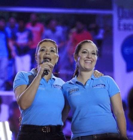 Alejandra Carrillo y Roxana Baldetti