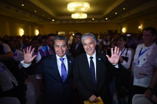 Fredy Cabrera y Ricardo Sagastume, partido Todos