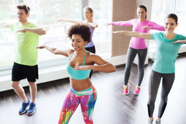Bailar zumba para bajar de peso Bailar zumba para bajar de peso