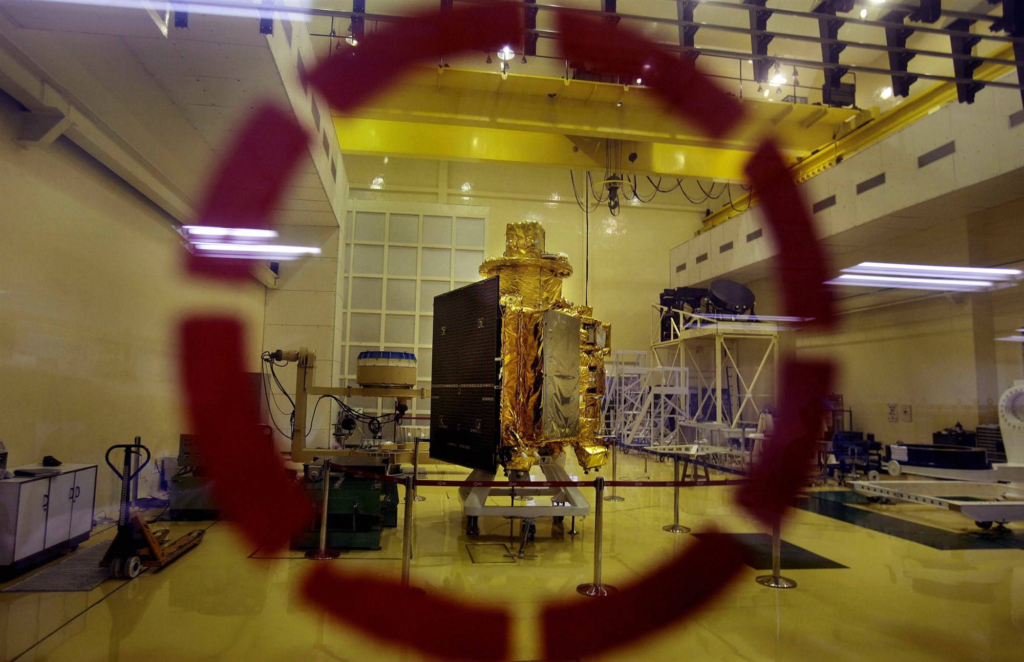 India lanzará su primera misión a la Luna la cual tendrá como misión investigar el polo sur del satélite India lanzará su primera misión a la Luna la cual tendrá como misión investigar el polo sur del satélite