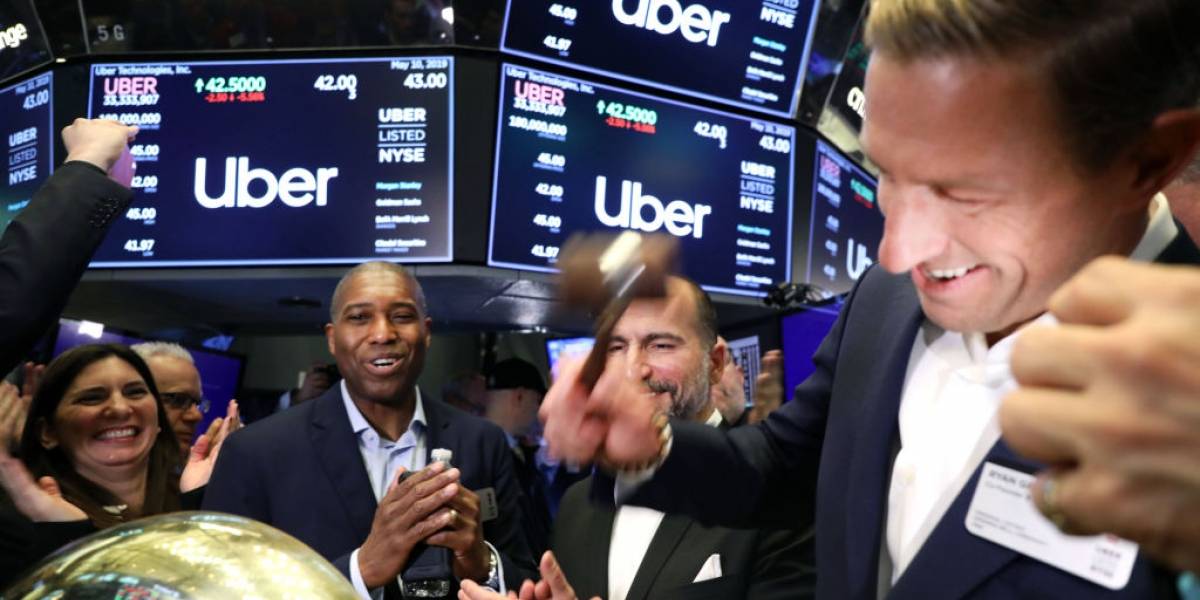 Uber abrió sus operaciones en la bolsa de Nueva York por debajo de las expectativas