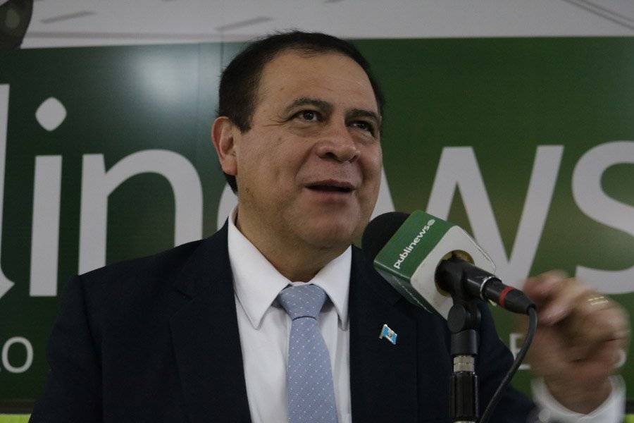 Candidato Luis Velásquez