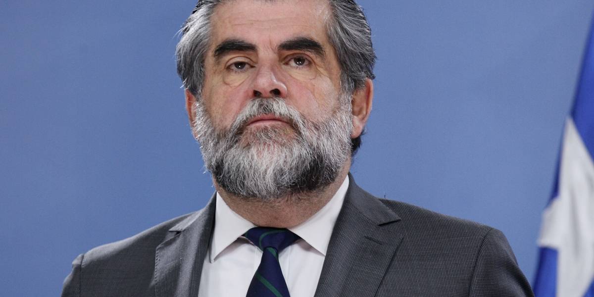 Subsecretario Rodrigo Ubilla y dron que sobrevoló La Moneda: Es grave, "pero no es espionaje"