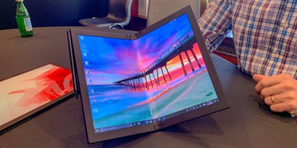 Lenovo revela su primer prototipo de tablet plegable: el ThinkPad X1